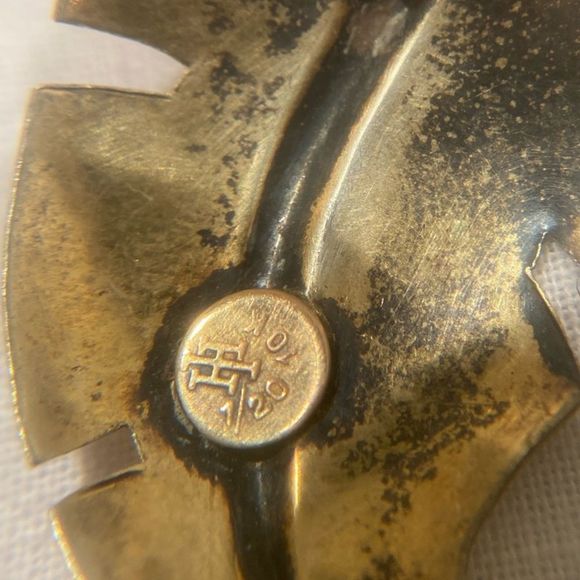 Vintage 1950’s Harry Iskin 10K Flower Brooch - Picture 7 of 8